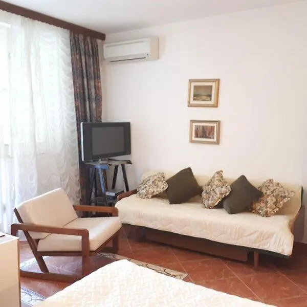 Apartments Aurora Porec Guest house